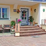 Haus Martina 아파트 라드스타드트